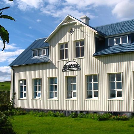 Guesthouse Husid Hlitharendi Экстерьер фото