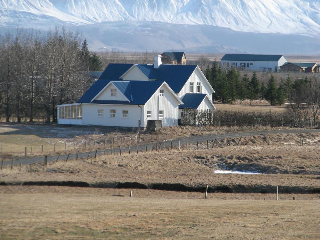 Guesthouse Husid Hlitharendi Экстерьер фото