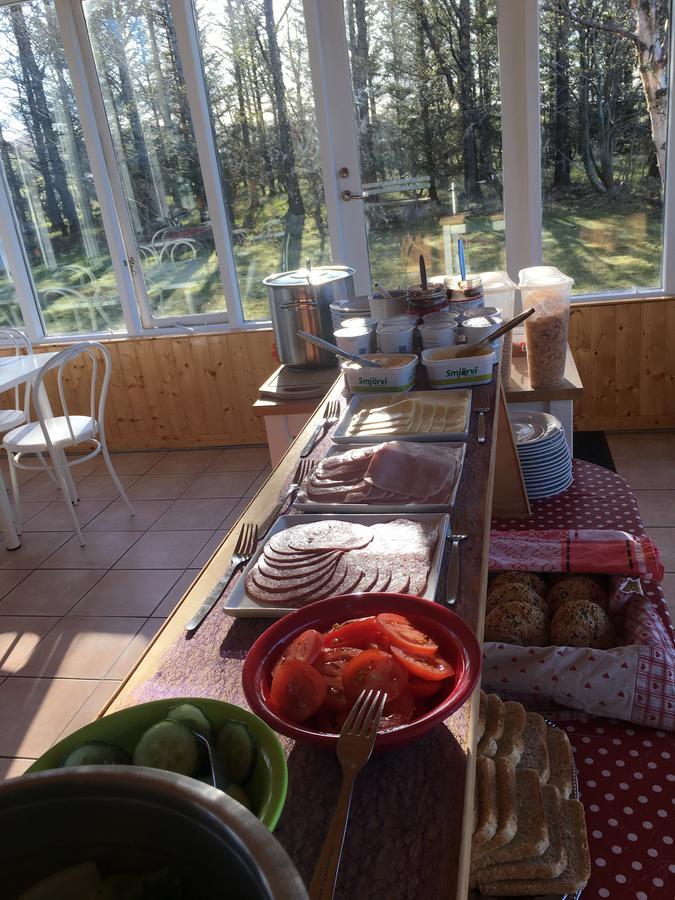 Guesthouse Husid Hlitharendi Экстерьер фото